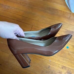 Marc Fisher brown fall heels
